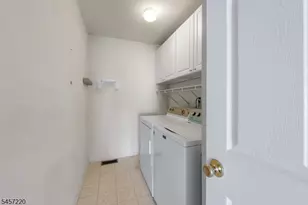 4 Hawthorn Dr, Roxbury Township, NJ 07876 - Photo 26