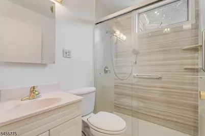 15 Oak Ln, Verona, NJ 07044 - Photo 20