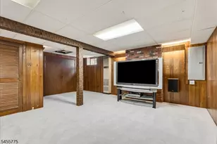 15 Oak Ln, Verona, NJ 07044 - Photo 28