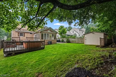 15 Oak Ln, Verona, NJ 07044 - Photo 38