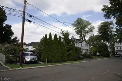 81 S Prospect Terrace, Teaneck Township, NJ 07666 - Photo 2