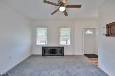 793 Culkin St, Phillipsburg, NJ 08865 - Photo 4