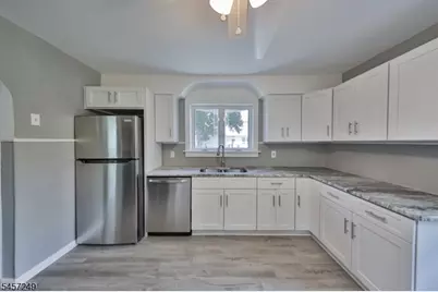 793 Culkin St, Phillipsburg, NJ 08865 - Photo 12