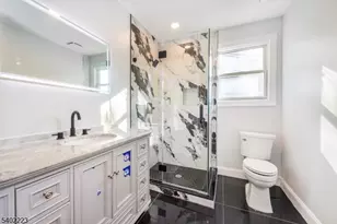 50 Grand Ave, Ridgefield, NJ 07660 - Photo 18