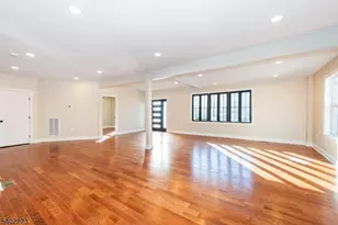50 Grand Ave, Ridgefield, NJ 07660 - Photo 8