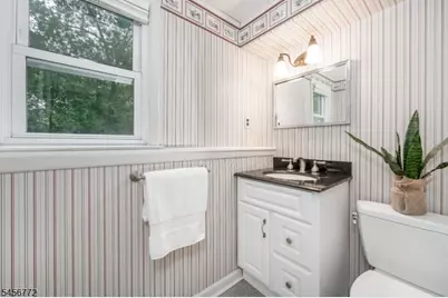 43 Roosevelt Ave, Chatham, NJ 07928 - Photo 16