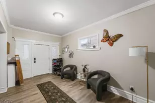 69 Oakland Terrace, Newark, NJ 07106 - Photo 4