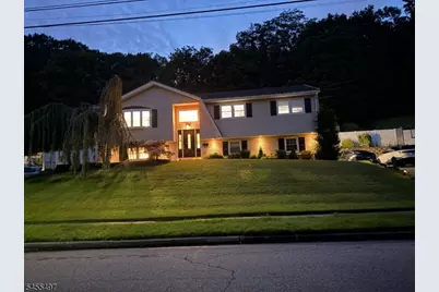 110 Avenue C, Haledon, NJ 07508 - Photo 2