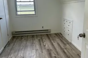 311 E 26th St, Paterson, NJ 07514 - Photo 10
