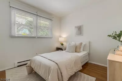 12 Francis Pl, Montclair, NJ 07042 - Photo 14