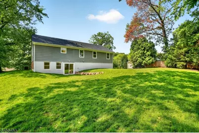 910 Minisink Way, Westfield, NJ 07090 - Photo 4