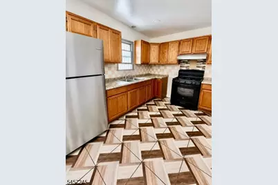 81 Jefferson St, Paterson, NJ 07522 - Photo 6