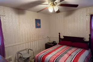 81 Chestnut Ave, Irvington, NJ 07111 - Photo 14