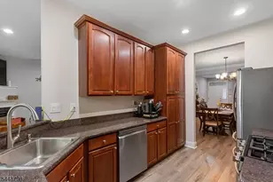 145 Levinberg Ln, Wayne, NJ 07470 - Photo 12