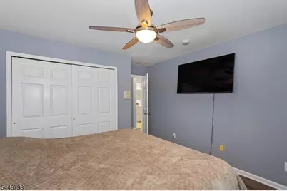 145 Levinberg Ln, Wayne, NJ 07470 - Photo 28