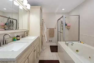 145 Levinberg Ln, Wayne, NJ 07470 - Photo 24