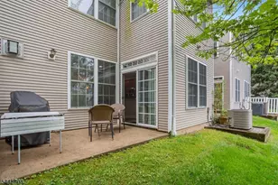 145 Levinberg Ln, Wayne, NJ 07470 - Photo 34