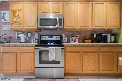 17 Ballantine St, Roxbury Township, NJ 07847 - Photo 12