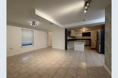 139 Mapes Ave, Newark, NJ 07112 - Photo 2