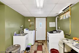 115 Fairview Dr, Branchburg Township, NJ 08853 - Photo 14