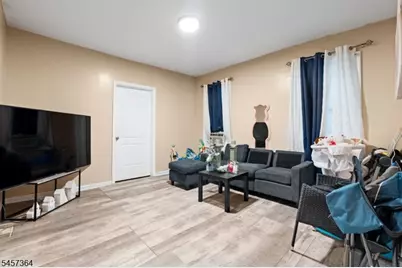 83 Mercer St, Paterson, NJ 07524 - Photo 2
