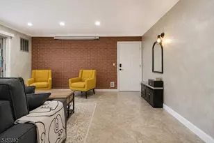 58 S Second St, Elizabeth, NJ 07206 - Photo 2