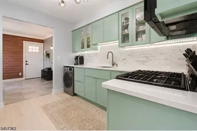 58 S 2nd St #2A, Elizabeth, NJ 07206 - Photo 6
