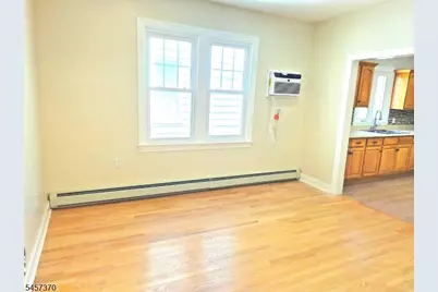 359 N 12th St, Newark, NJ 07107 - Photo 4