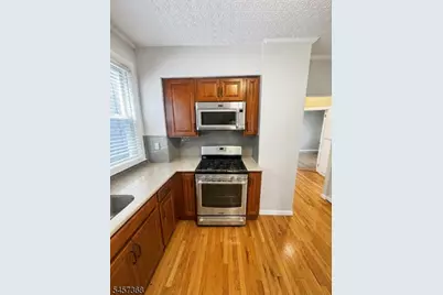 147 Claremont Ave #1, Montclair, NJ 07042 - Photo 6