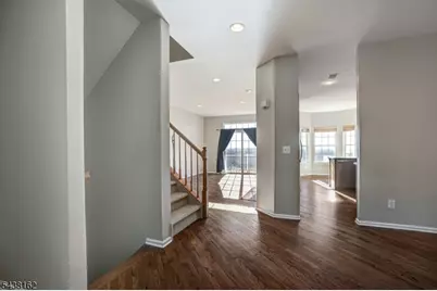 1039 Shadowlawn Dr, Green Brook Township, NJ 08812 - Photo 2