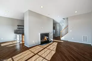1039 Shadowlawn Dr, Green Brook Township, NJ 08812 - Photo 10
