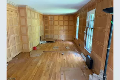 5 Rocky Heights Rd, Denville, NJ 07950 - Photo 2
