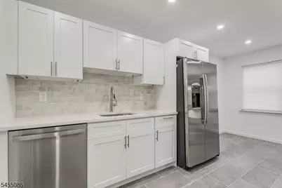 131-C Beverly Hill Ter #C, Woodbridge Township, NJ 07095 - Photo 6