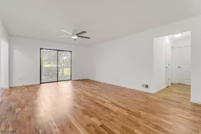 131-C Beverly Hill Ter #C, Woodbridge Township, NJ 07095 - Photo 4