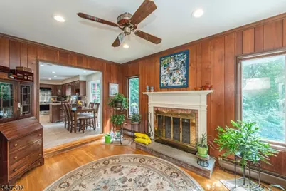 390 Ski Trl, Kinnelon, NJ 07405 - Photo 6