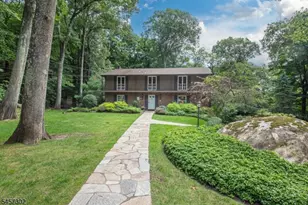 390 Ski Trail, Kinnelon, NJ 07405 - Photo 1