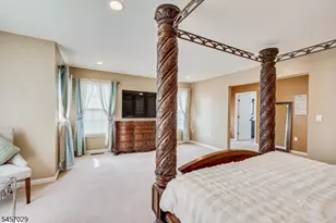 103 Timberhill Dr, Franklin Township, NJ 08823 - Photo 18