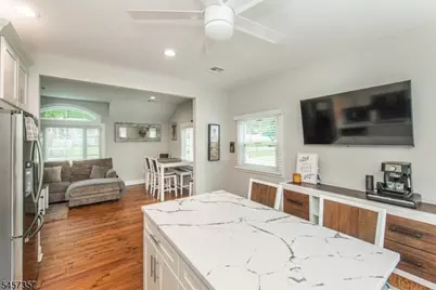 18 Clover Place, Mine Hill, NJ 07803 - Photo 8