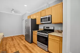 8 Allister Ct, Lincoln Park, NJ 07035 - Photo 10