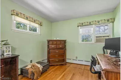 115 Riverwood Ave, Bedminster Township, NJ 07921 - Photo 20