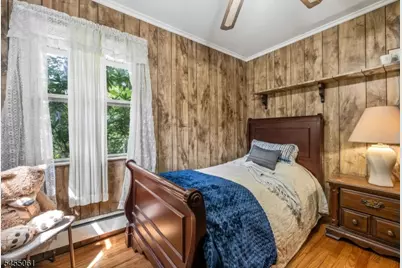 115 Riverwood Ave, Bedminster Township, NJ 07921 - Photo 24