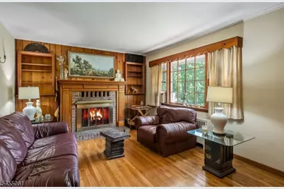 115 Riverwood Ave, Bedminster Township, NJ 07921 - Photo 6