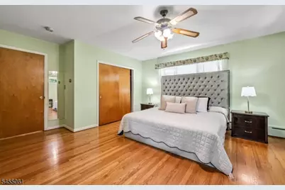 115 Riverwood Ave, Bedminster Township, NJ 07921 - Photo 18