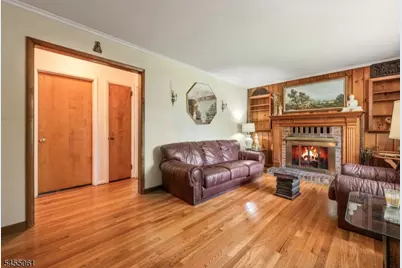 115 Riverwood Ave, Bedminster Township, NJ 07921 - Photo 8