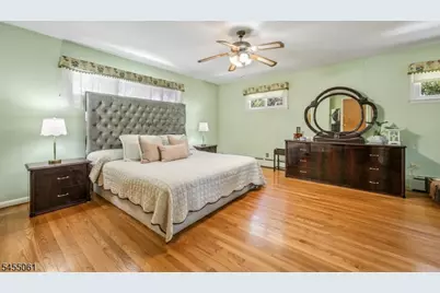 115 Riverwood Ave, Bedminster Township, NJ 07921 - Photo 16