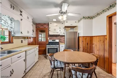 115 Riverwood Ave, Bedminster Township, NJ 07921 - Photo 10