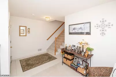203 Hudson Ct, Independence Township, NJ 07840 - Photo 4