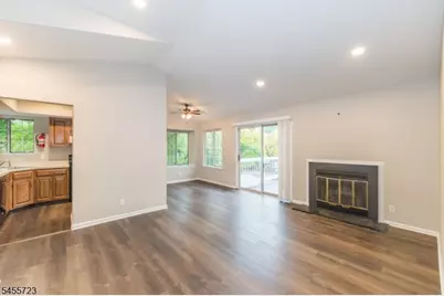 72 Sage Court Ondo, Bedminster Township, NJ 07921 - Photo 4