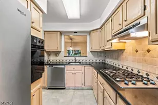 5 Wedgewood Dr, Woodland Park, NJ 07424 - Photo 6