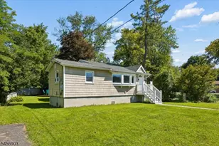 3 Minnehaha Blvd, Parsippany, NJ 07034 - Photo 12
